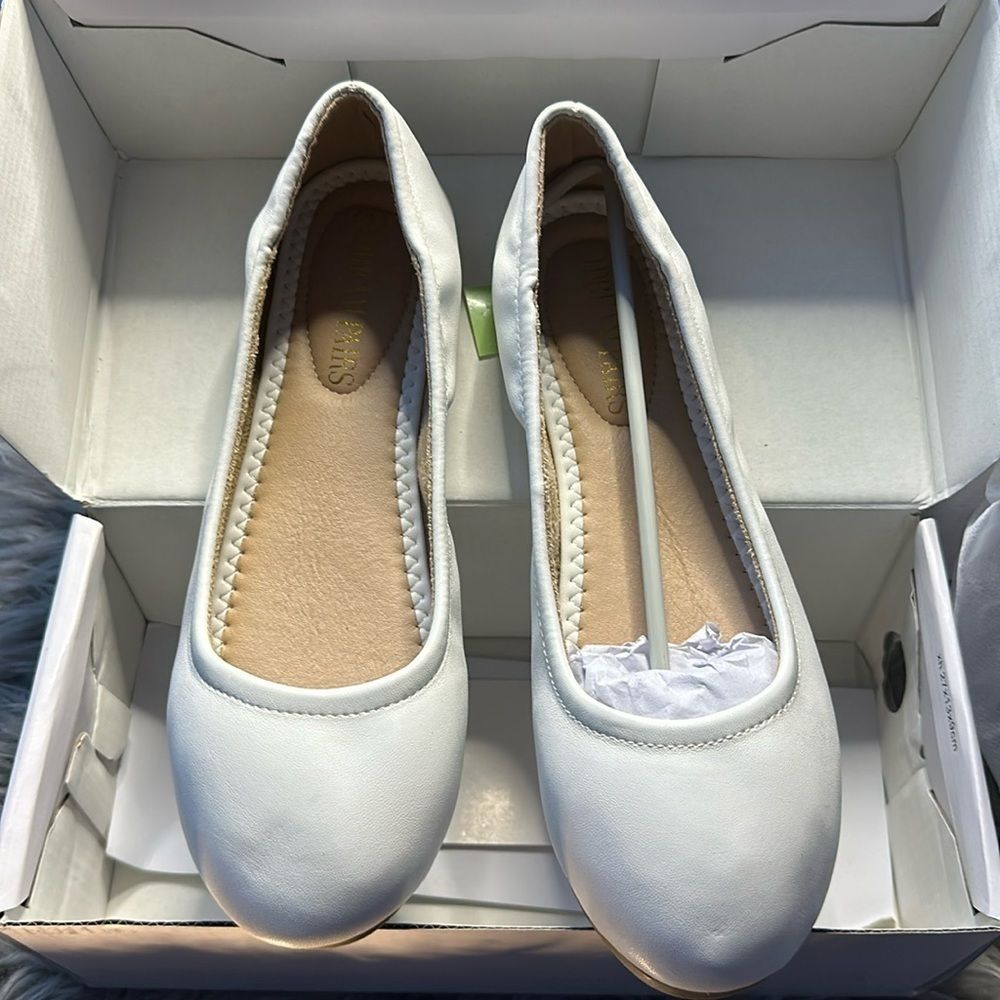 Dream Pairs Size 7 White Ballet Flats Comfortable Casual Women’s Shoes